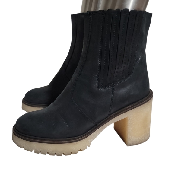 Free People Shoes - 𝅺FREE People James Chelsea Chunky Boho Platform Distressed Boots Size 40/
